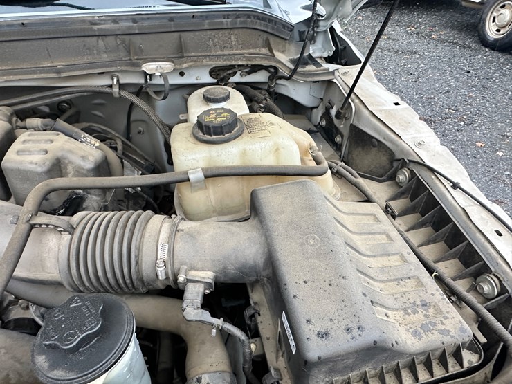 2015-ford-f350-xl-image-78