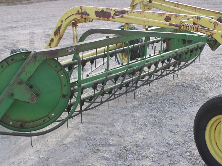 john-deere-640-image-13