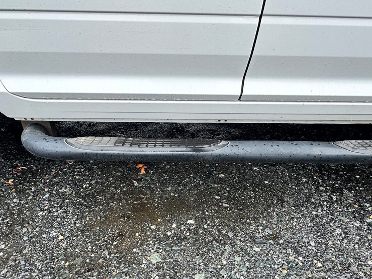 2013-dodge-ram-1500-image-24