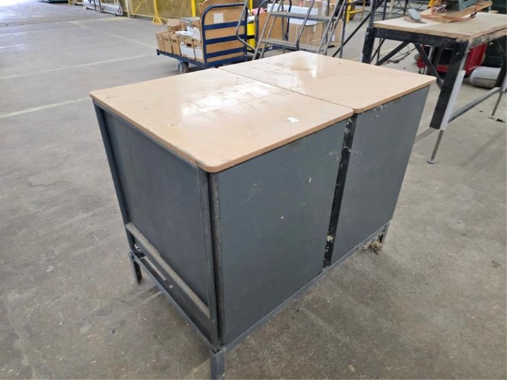 #2709-•-chuck-&-die-organizer-cabinet-image-2