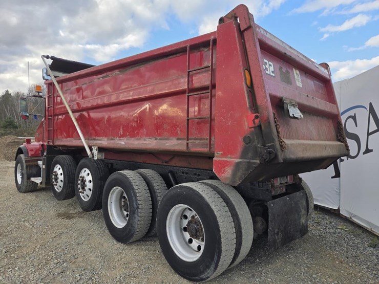 kenworth-t800-image-3