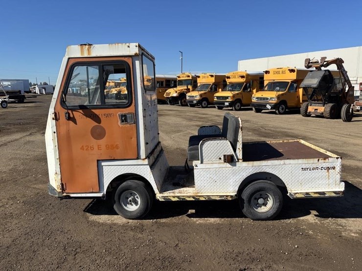 taylor-dunn-b2-48-image-5