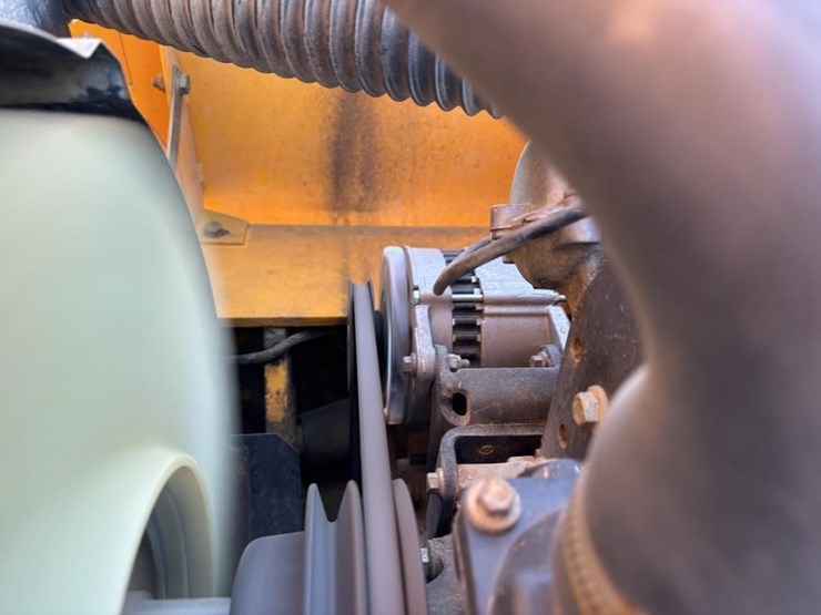 1999-jcb-930-image-47