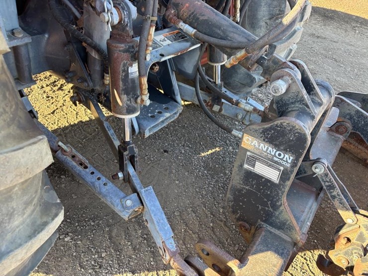 2006-kubota-m6040-image-16