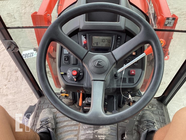 2022-kubota-lx2610-image-15