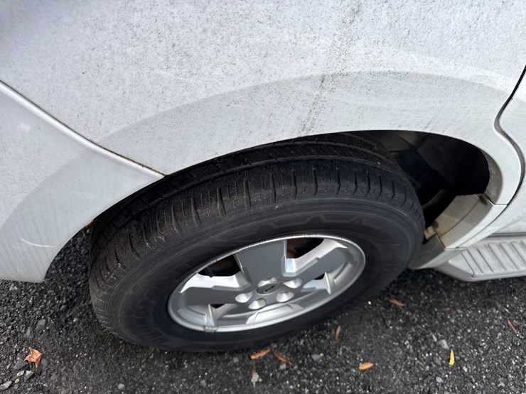 2012-ford-escape-xlt-image-42