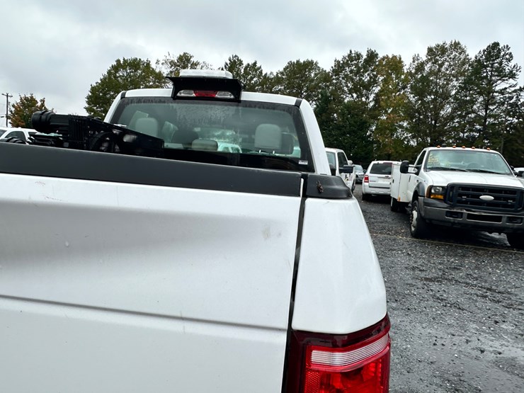 2020-ford-f150-xl-image-75