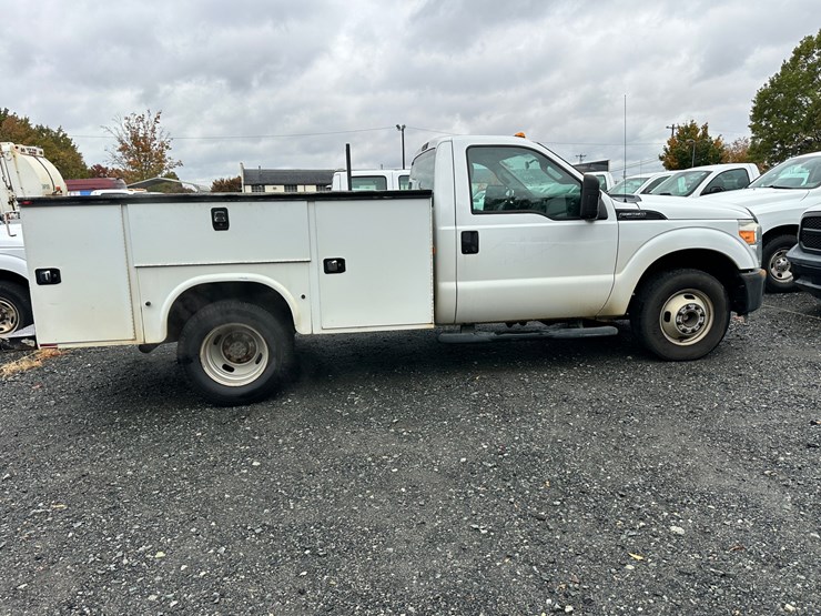 2015-ford-f350-xl-image-6