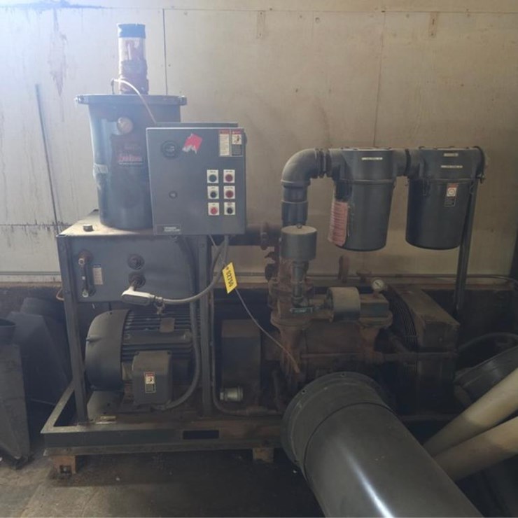 #2750 • 2001 Travani TR05005-1A Vacuum Pump