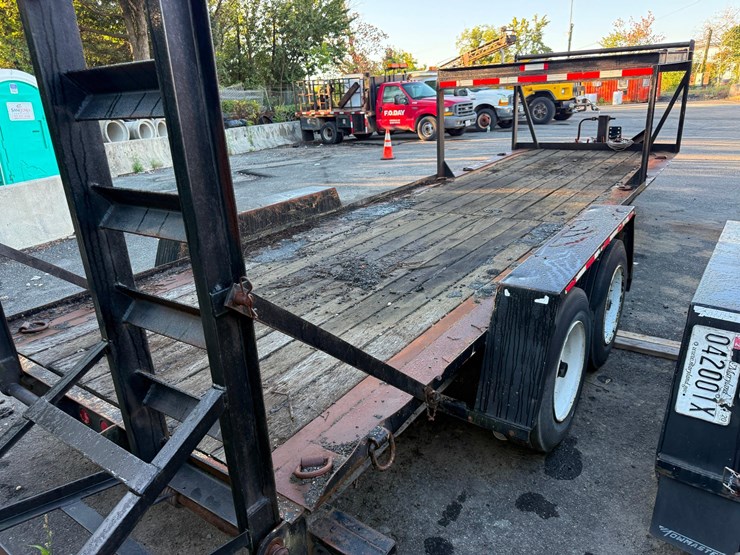 2011-towmaster-t16d-image-3