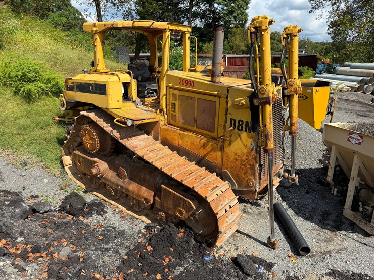 caterpillar-d8n-image-2