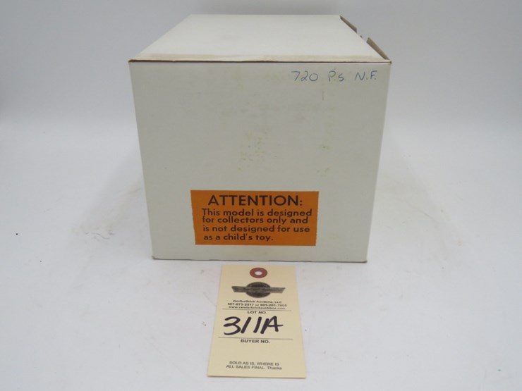 john-deere-720-image-4