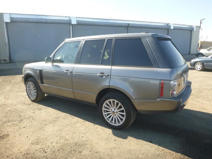 2008-land-rover-range-rover-hse-image-4