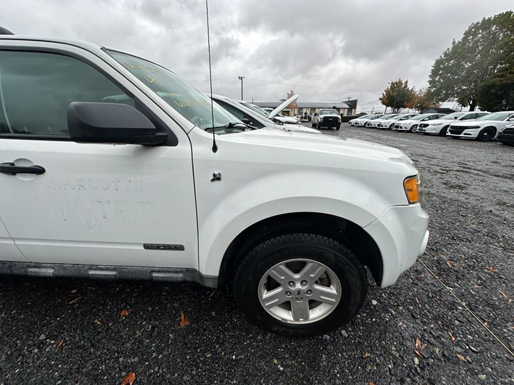 2008-ford-escape-hybrid-image-18