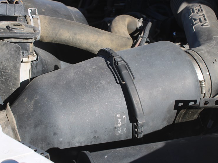 2001-ford-f350-image-28