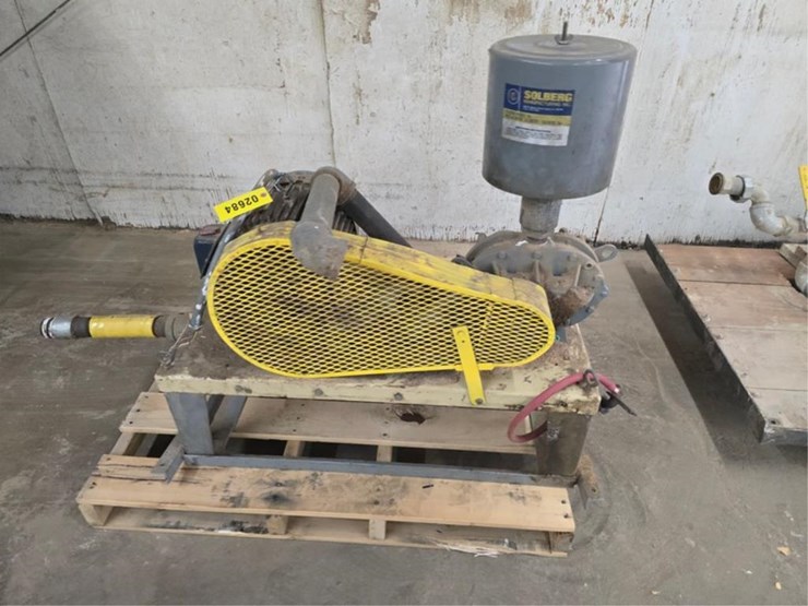 #2684-•-2018-howden-roots-42-urai-l-rotary-lobe-vac-pump-image-2