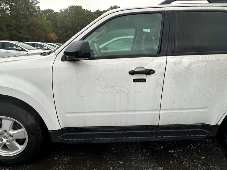 2012-ford-escape-xlt-image-9