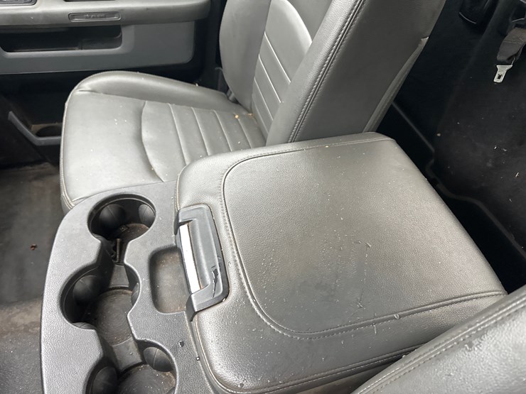 2015-dodge-ram-1500-image-55