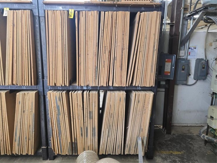 #2749-•-108---39-1/4"x63"-router-molds-w/-rack-image-1