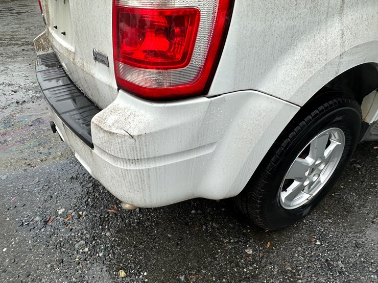 2012-ford-escape-xlt-image-15