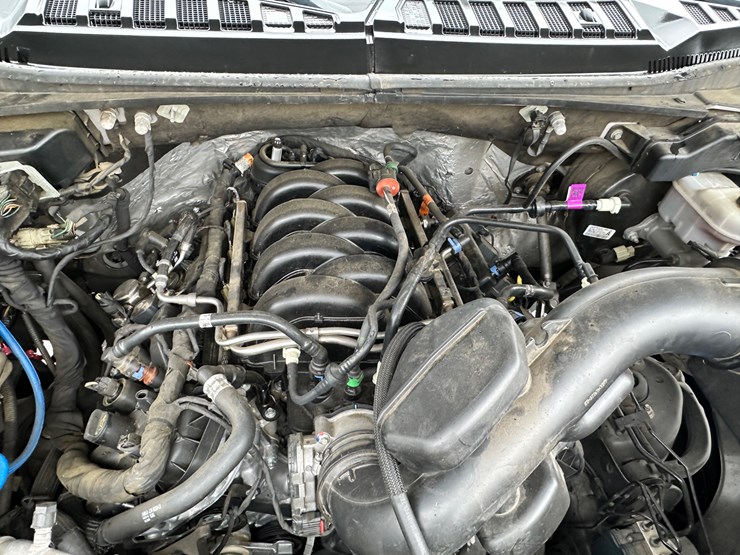 2020-ford-f150-xl-image-92