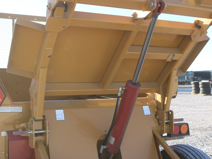 haybuster-2660-image-32