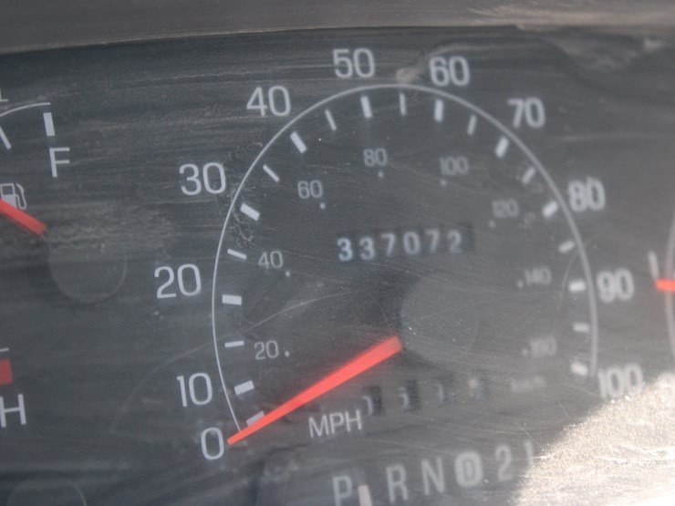 2001-ford-f350-image-26