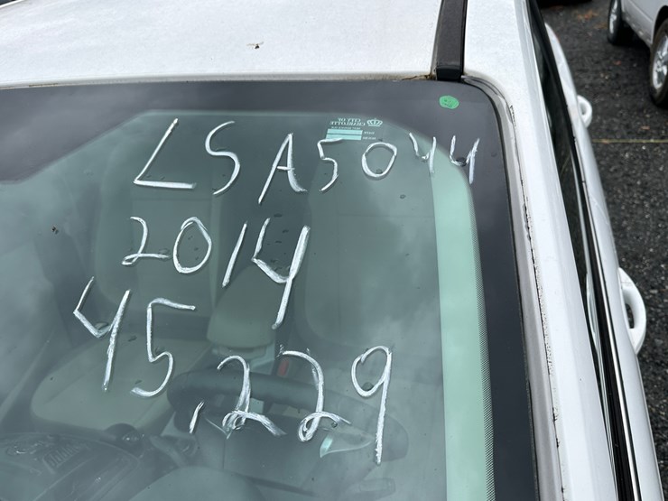 2014-ford-escape-image-5