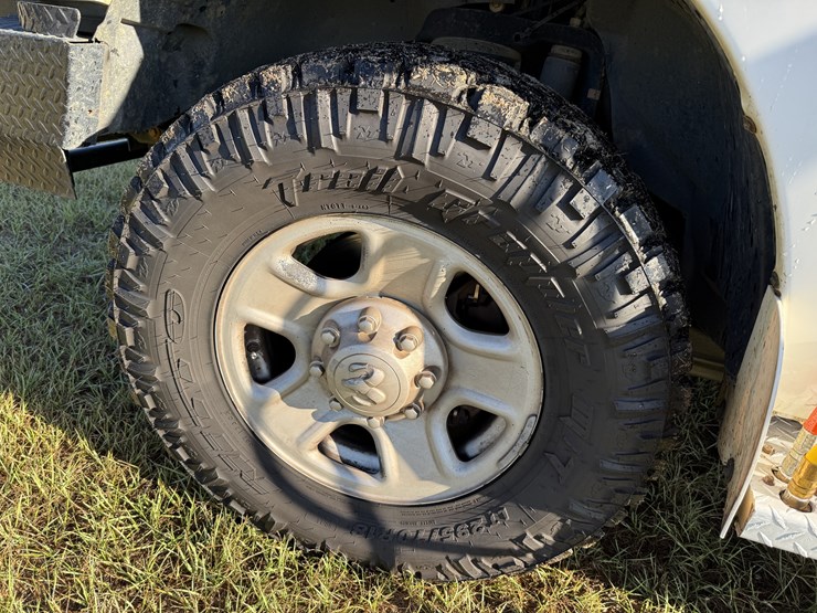 2018-dodge-ram-3500-image-10