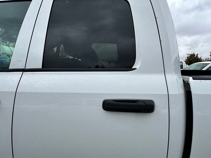 2013-dodge-ram-1500-image-53