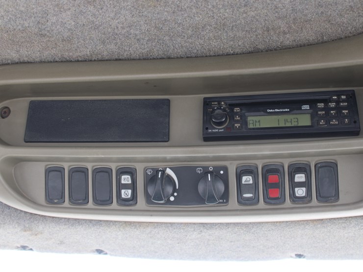 challenger-mt755-image-121