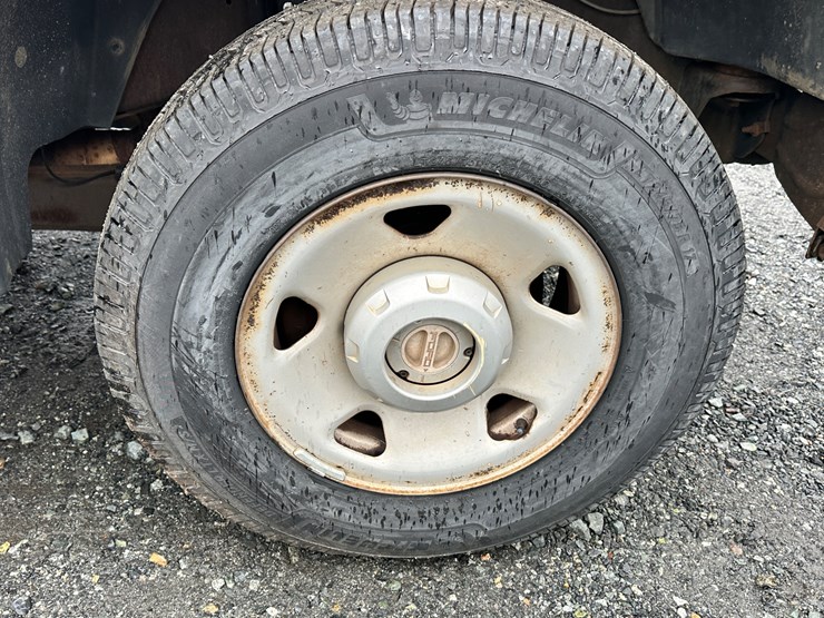 2008-ford-f250-xl-image-27