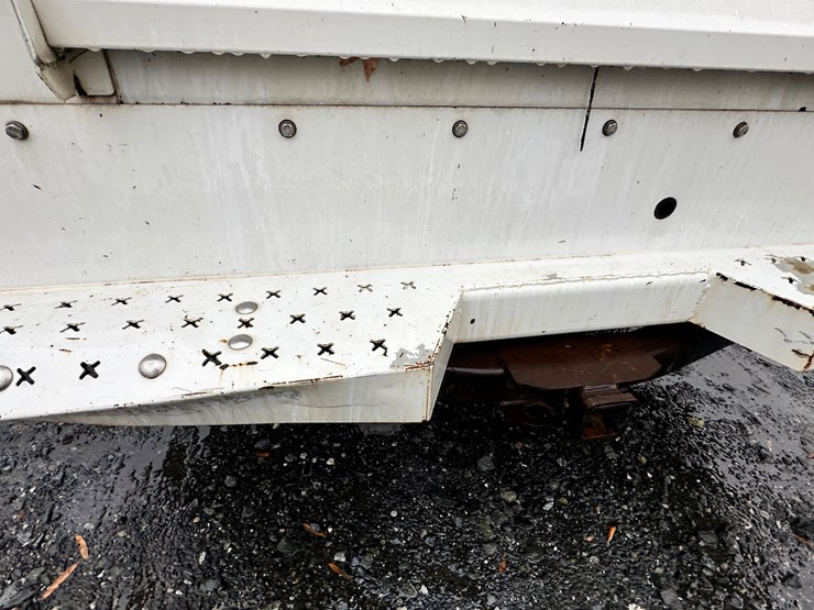 2012-ford-f250-xl-image-73