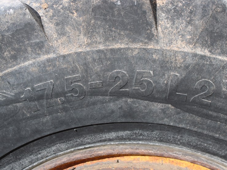 caterpillar-930-image-26