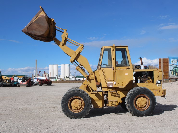 caterpillar-930-image-87