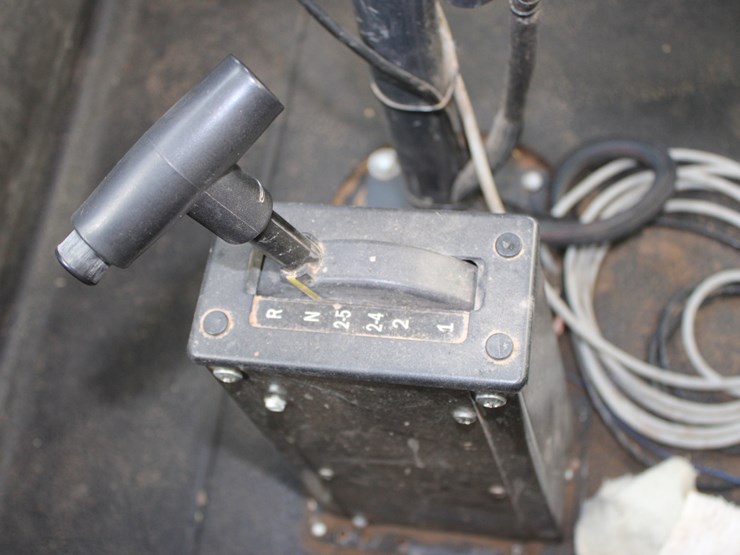 2004-international-durastar-4300-image-39