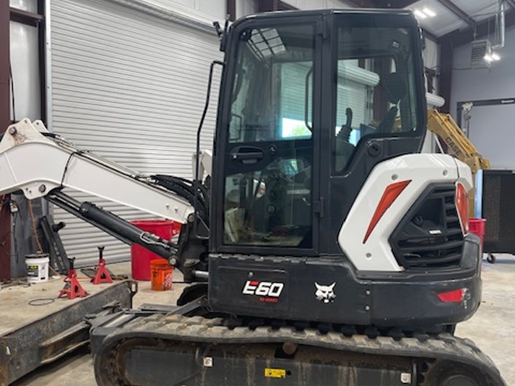 2023-bobcat-e60-image-1