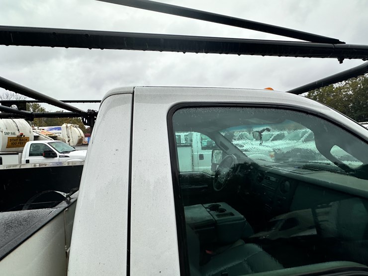 2014-ford-f350-xl-image-19