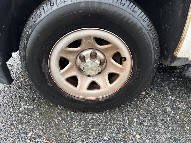 2016-chevrolet-silverado-image-30