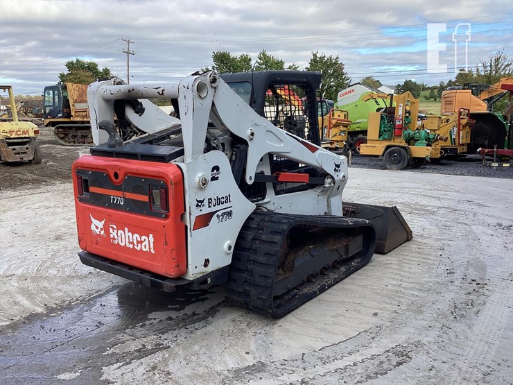 2022-bobcat-t770-image-4