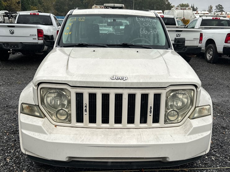 2008-jeep-liberty-image-6
