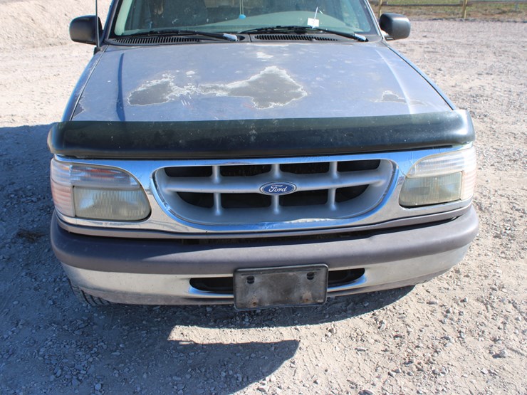 1996-ford-explorer-xlt-image-18