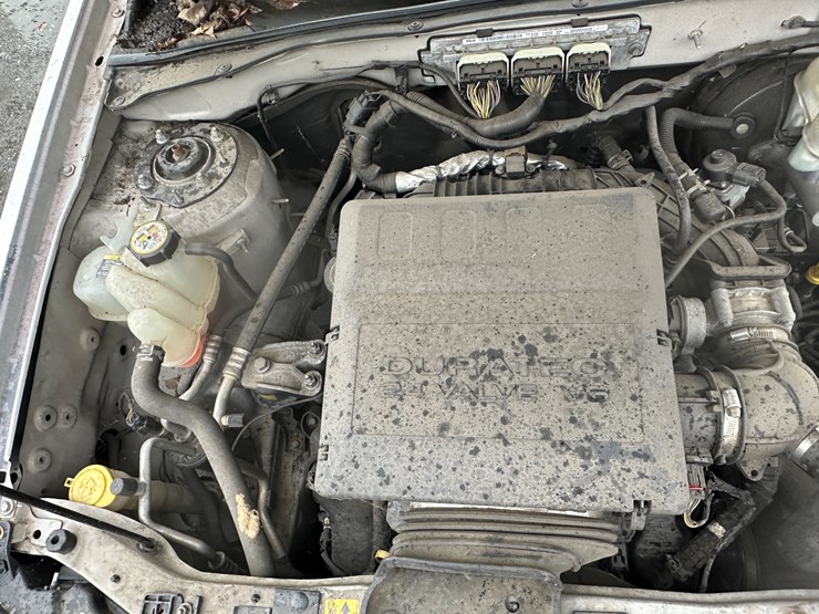 2012-ford-escape-xlt-image-30