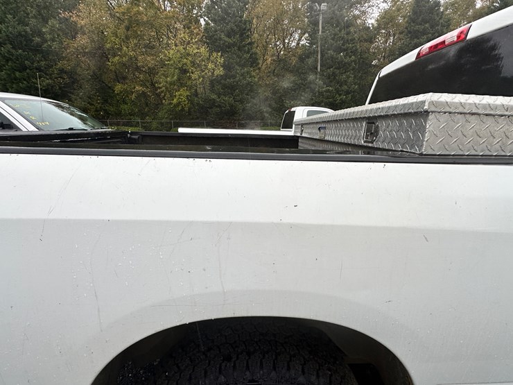 2015-dodge-ram-1500-image-9