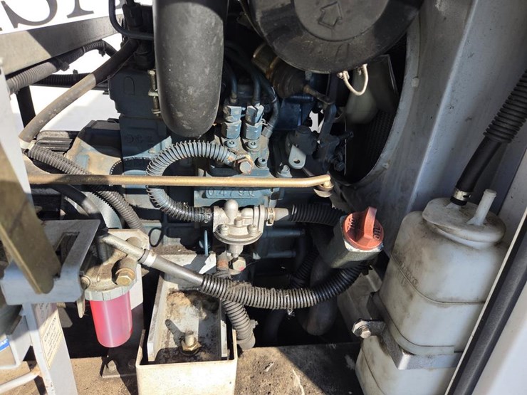 2012-wacker-neuson-e3000-image-21