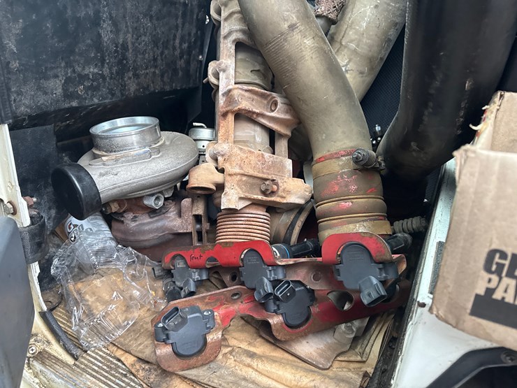 2016-autocar-acx64-image-42