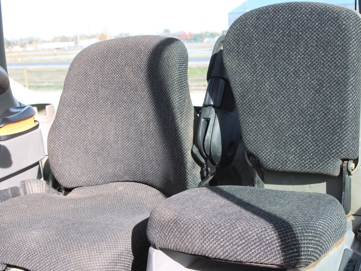 challenger-mt755-image-107