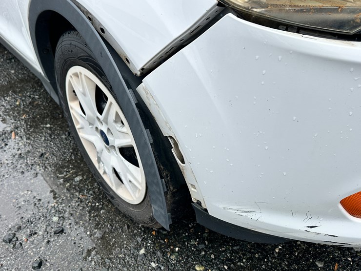 2016-ford-escape-image-24