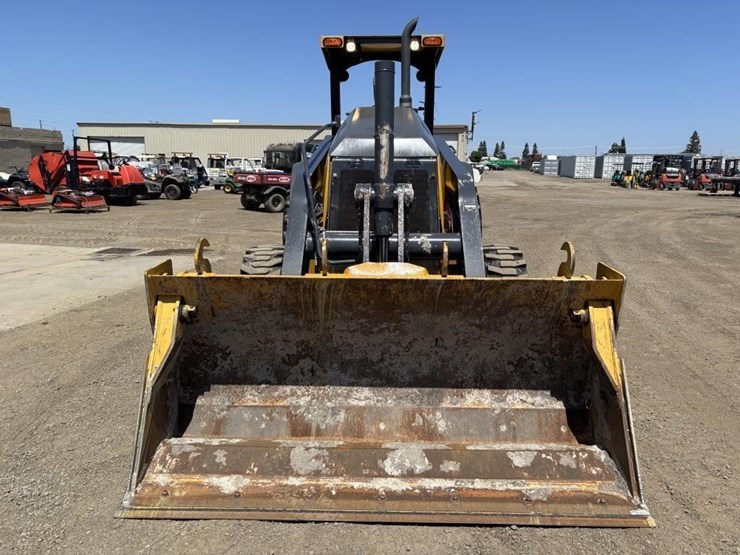 2018-deere-210l-image-6