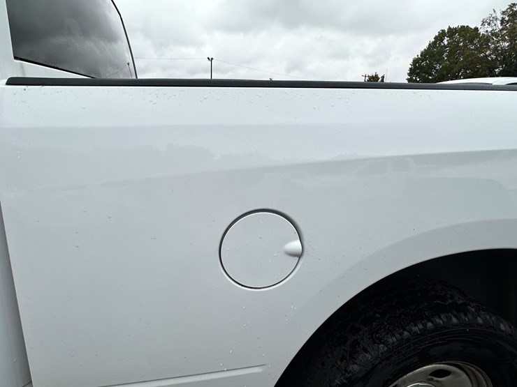 2013-dodge-ram-1500-image-60